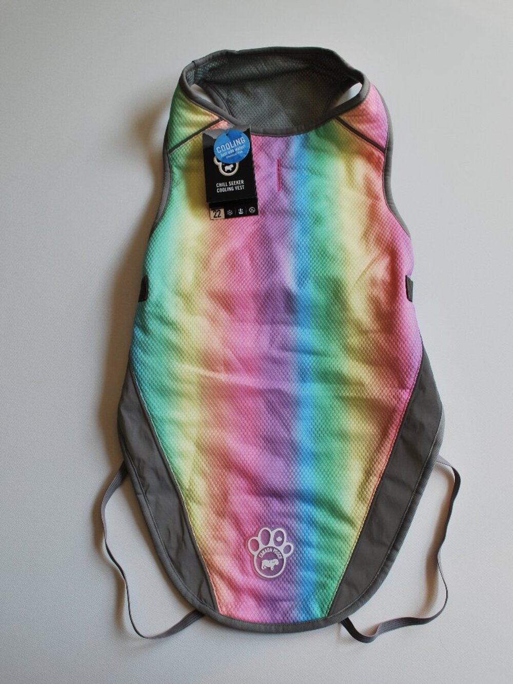 Canada Pooch Chill Seeker Cooling Dog Vest | Rainbow | 22 in\40-50 lbs